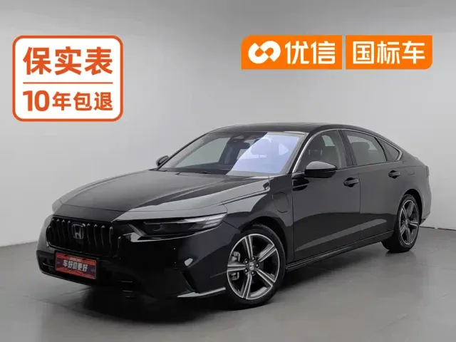 Фотография автомобиля — Honda Inspire Hybrid
