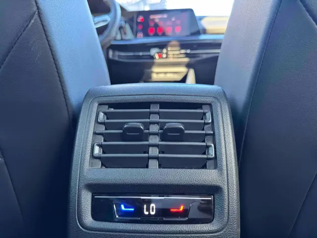 Volkswagen Golf 2023 280TSI DSG R-Line Lite — Фото автомобиля 19