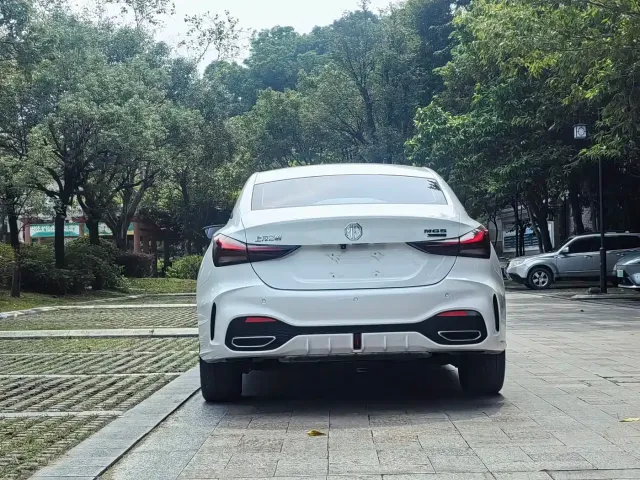 MG 5 — Фото автомобиля 15