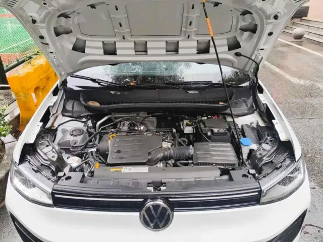 Volkswagen Tharu — Фото автомобиля 3