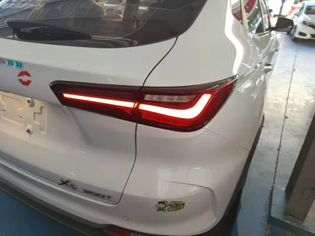 Changan Oushang X5 — Фото автомобиля 7