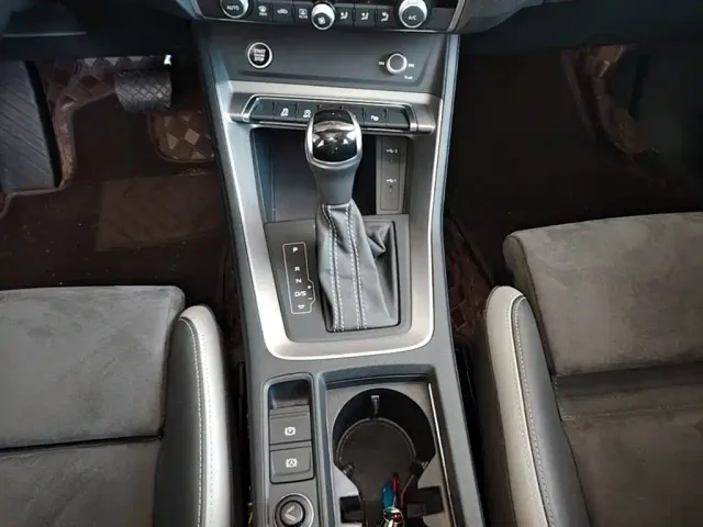 Audi Q3 — Фото автомобиля 13