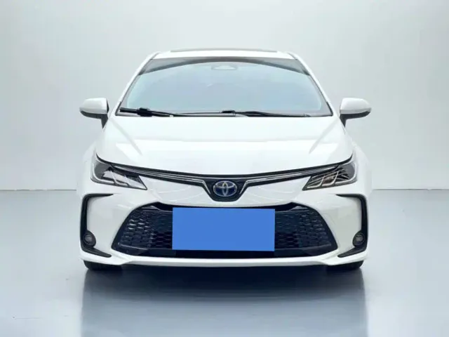 Toyota Corolla — Фото автомобиля 2