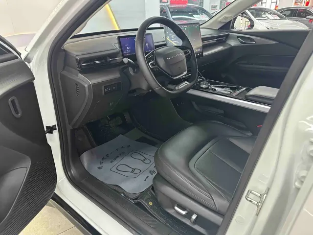 Wuling Starlight — Фото автомобиля 4