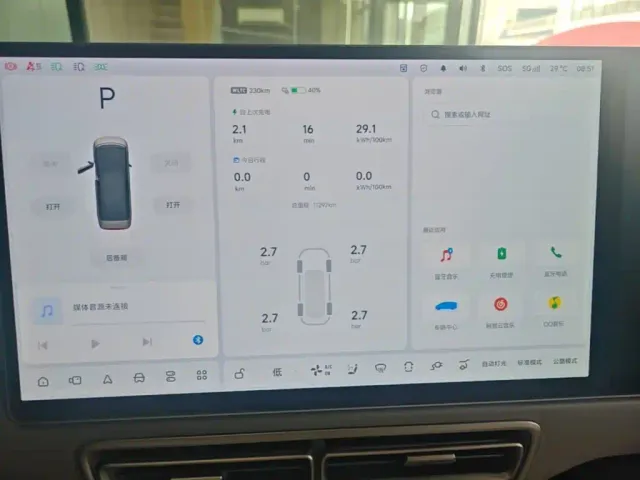Li Auto MEGA — Фото автомобиля 11