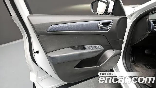 Renault-KoreaSamsung XM3 — Фото автомобиля 24