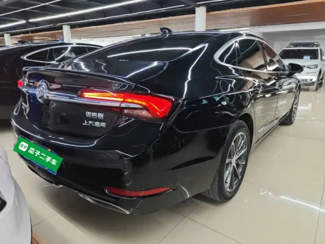 Buick LaCrosse — Фото автомобиля 5