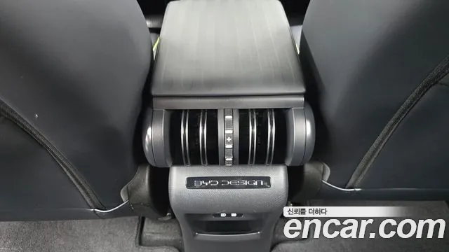 BYD Atto 3 — Фото автомобиля 19