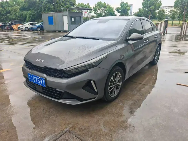 Фотография автомобиля — Kia K3