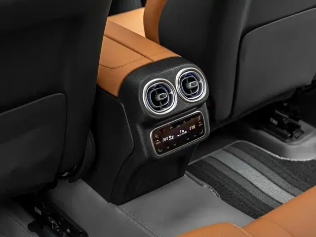 Mercedes-Benz GLC-Class — Фото автомобиля 28