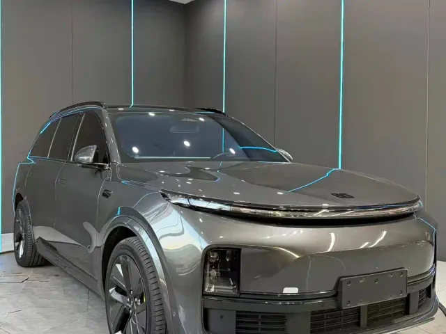 Li Auto L9 — Фото автомобиля 3