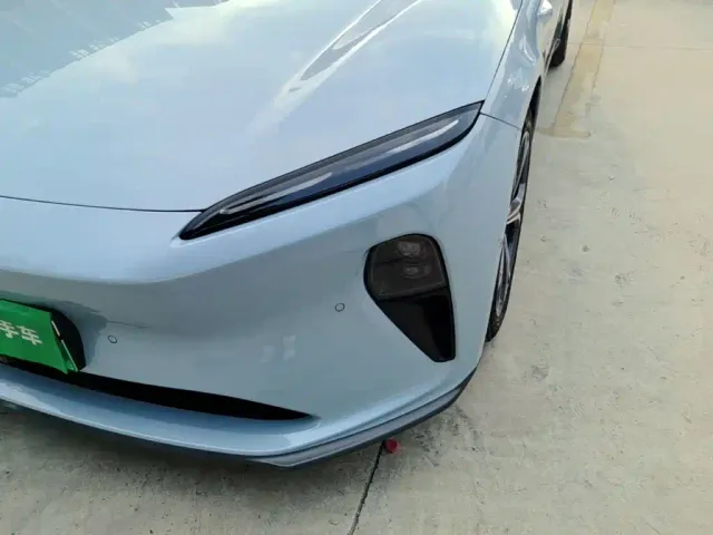 Nio ET5 — Фото автомобиля 23