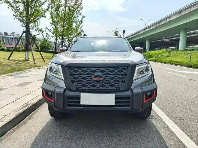 Nissan Navara — Фото автомобиля 2