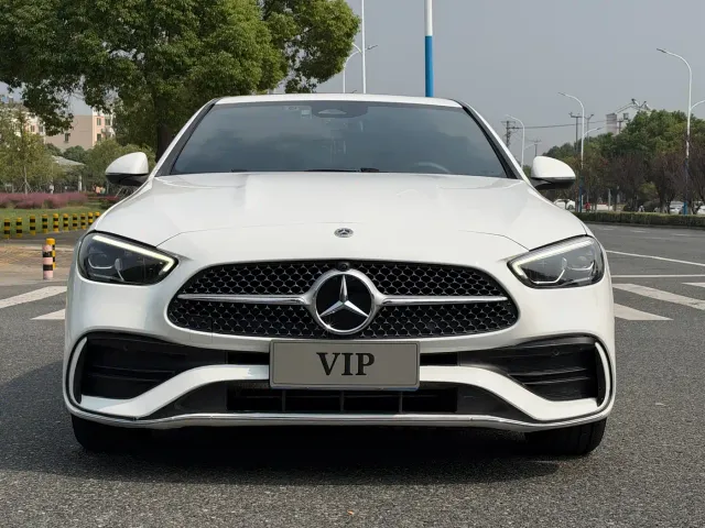 Mercedes-Benz C-Class — Фото автомобиля 2