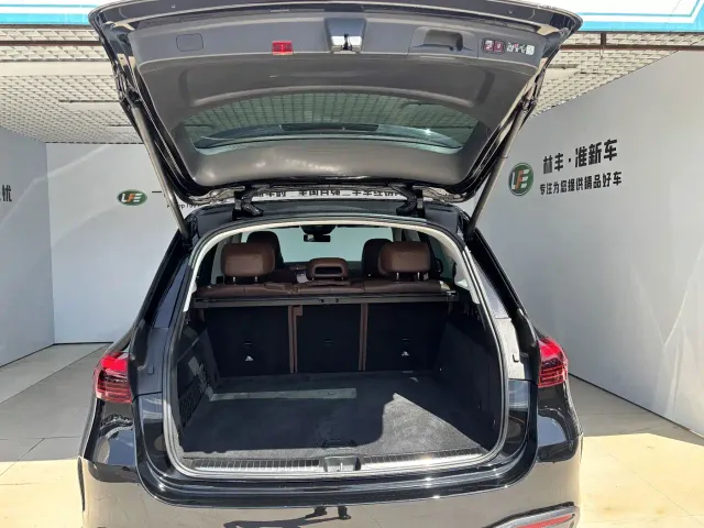 Mercedes-Benz GLE-Class — Фото автомобиля 25