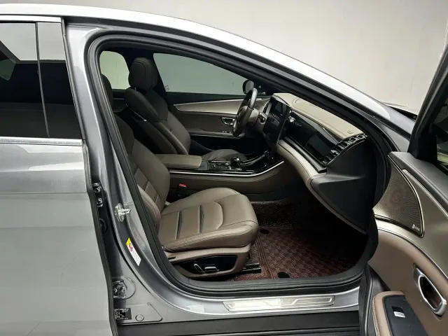 BYD Han — Фото автомобиля 11