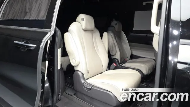 Kia Carnival 4th Gen — Фото автомобиля 18
