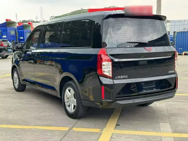 Wuling Zhengcheng — Фото автомобиля 7