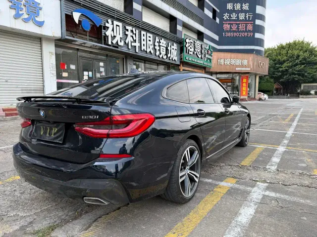 BMW 6 Series Gran Turismo — Фото автомобиля 9