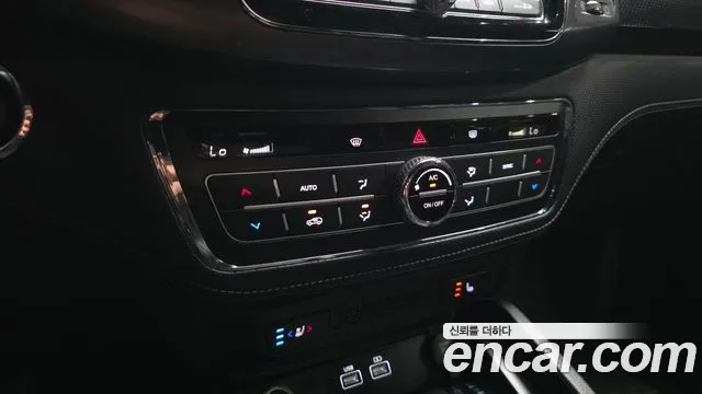 KG_Mobility_Ssangyong Rexton Новый Rexton Sport Khan Дизель 2.2 4WD — Фото автомобиля 23