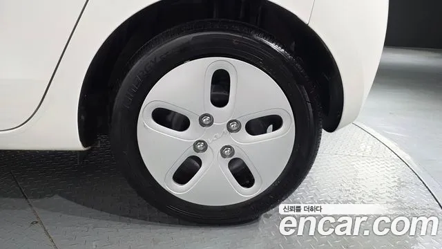 Kia RAY Новый Kia Ray Фургон — Фото автомобиля 20
