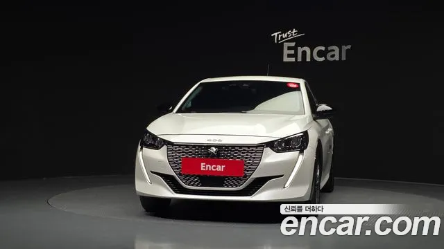 Peugeot 208 e-208 2nd Gen — Фото автомобиля 3