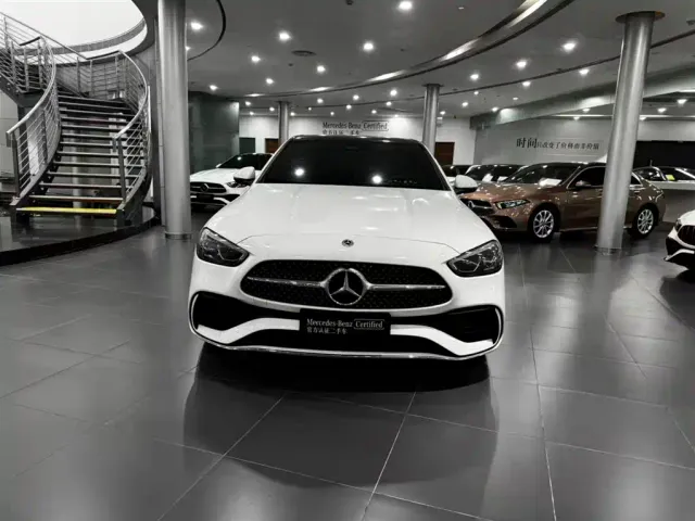 Mercedes-Benz C-Class — Фото автомобиля 8