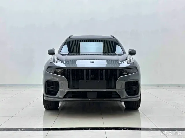 Фотография автомобиля — Lynk & Co 09 EM-P