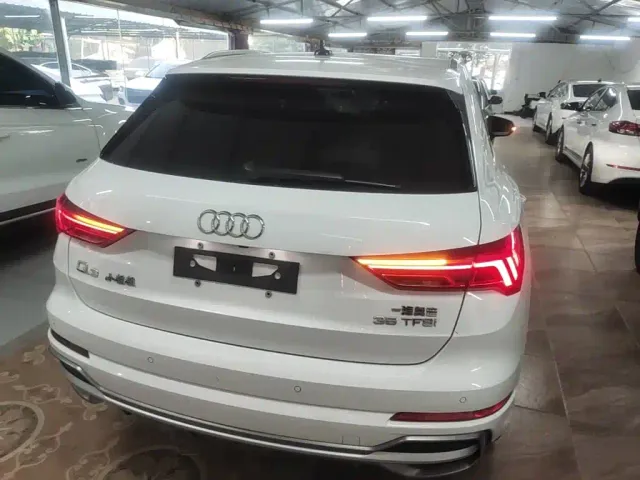 Audi Q3 — Фото автомобиля 5