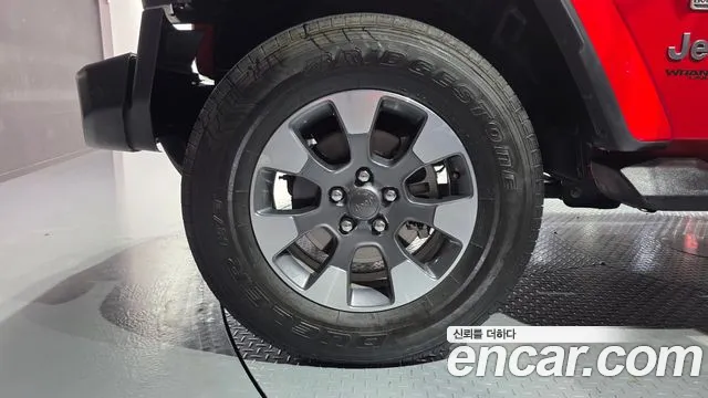Jeep Wrangler Wrangler (JL) 2.0 Overland 4 двери — Фото автомобиля 5