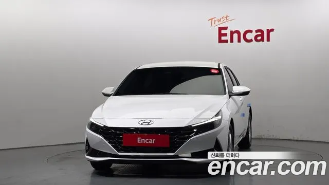 Hyundai AVANTE Avante (CN7) — Фото автомобиля 2