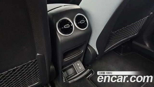 Mercedes-Benz GLB-Class X247 — Фото автомобиля 25