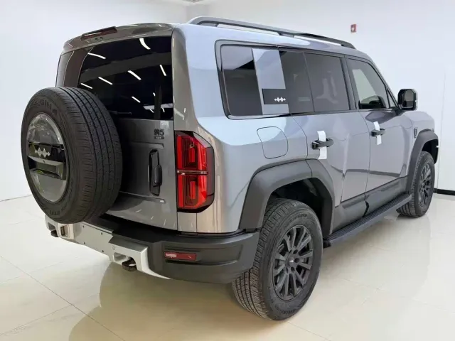 BYD FangChengBao Leopard 5 — Фото автомобиля 7