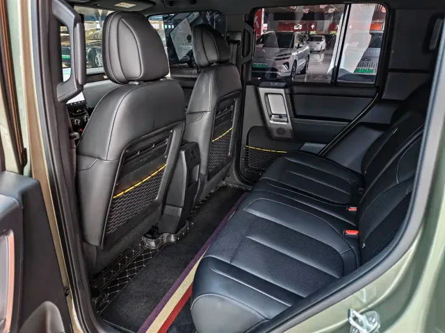 iCAR V23 — Фото автомобиля 8