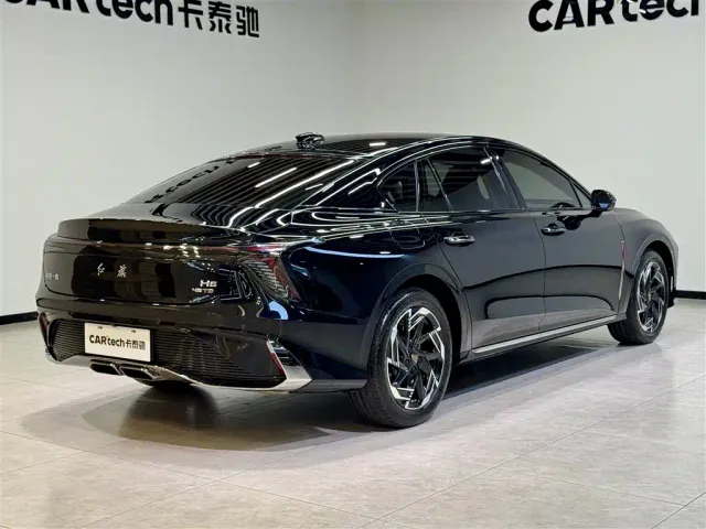 Hongqi H6 — Фото автомобиля 26
