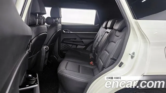 KG_Mobility_Ssangyong Torres Torres Бензин 1.5 2WD — Фото автомобиля 12