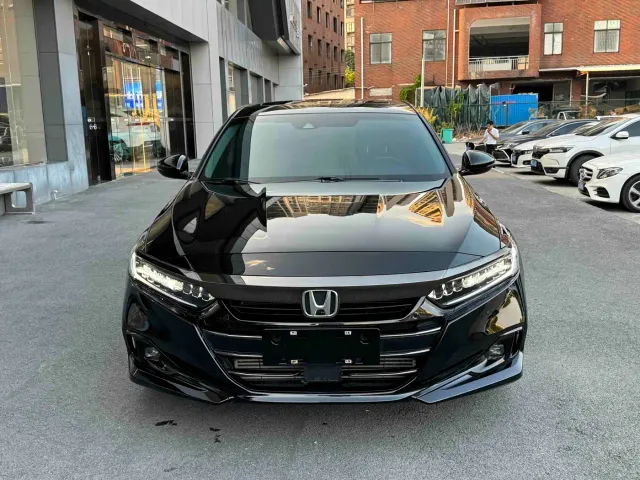 Honda Accord — Фото автомобиля 2