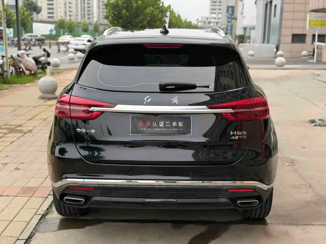 Hongqi HS5 — Фото автомобиля 4