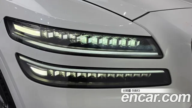 Genesis GV80 — Фото автомобиля 7