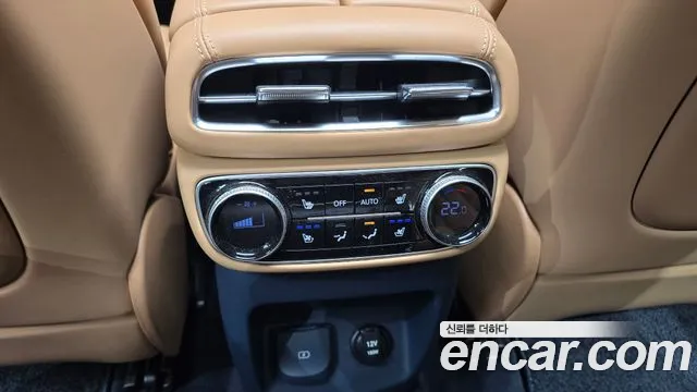 Genesis GV80 2.5T Бензин AWD — Фото автомобиля 19
