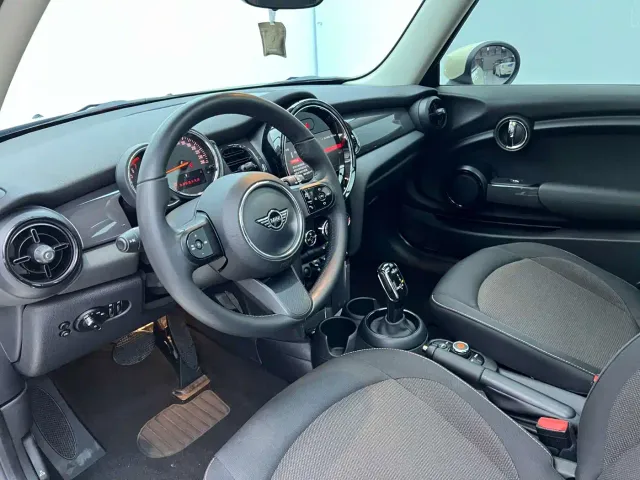 MINI Hatch — Фото автомобиля 8