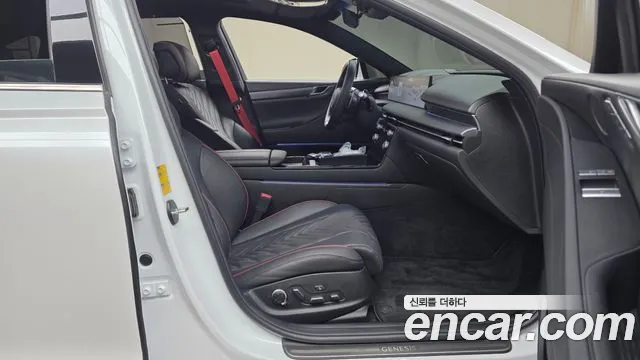 Genesis G80 Бензин 2.5 турбо AWD — Фото автомобиля 26