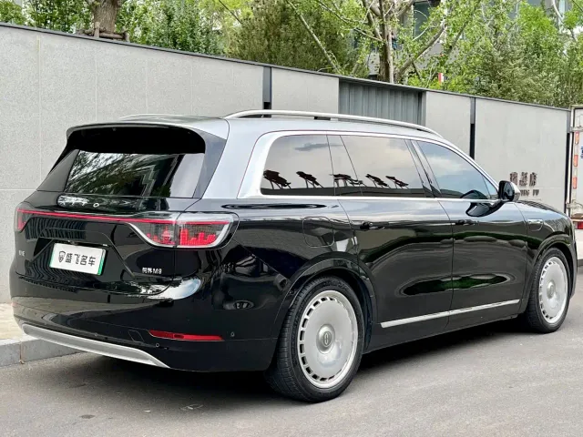 Aito M9 — Фото автомобиля 5