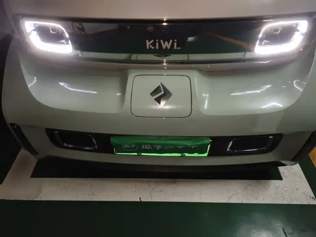 Baojun KiWi EV — Фото автомобиля 16