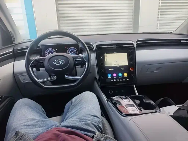 Hyundai Tucson — Фото автомобиля 9