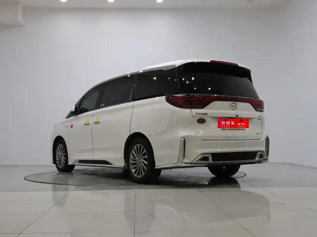 GAC Trumpchi M8 — Фото автомобиля 5