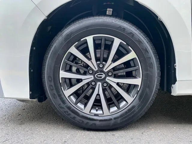 GAC Trumpchi M8 — Фото автомобиля 20