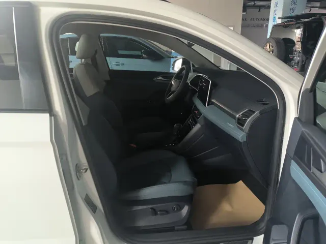 Volkswagen Tharu — Фото автомобиля 11