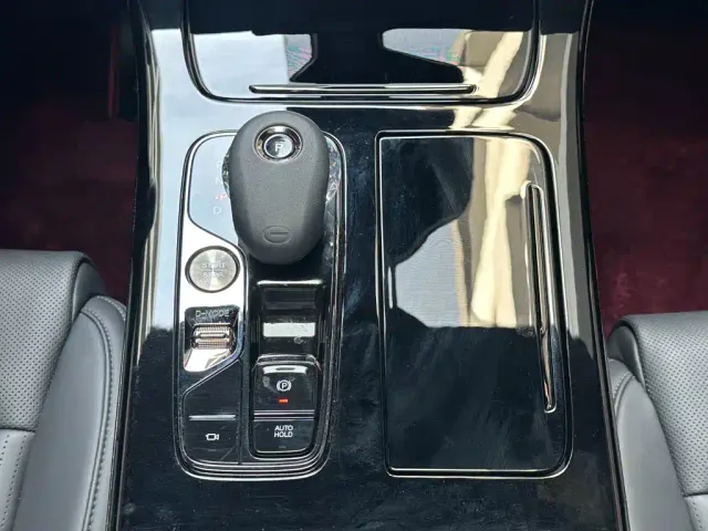 GAC Trumpchi M8 — Фото автомобиля 15