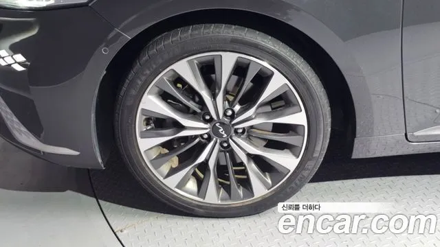 Kia K8 2.5 Бензин 2WD — Фото автомобиля 5